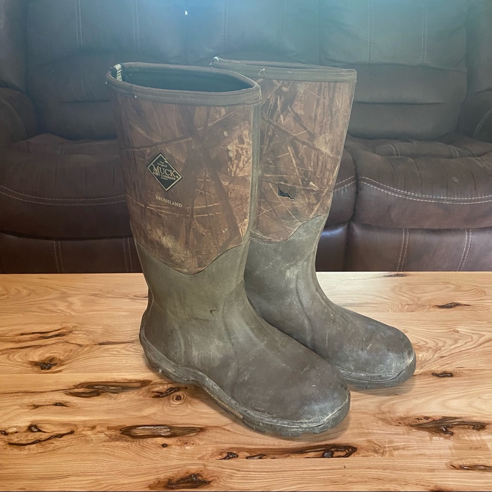 SOLD Camo Muck Boots - Men’s 12 / Women’s 13 SOLD